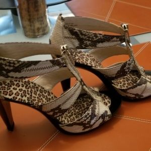 Ladies Shoes